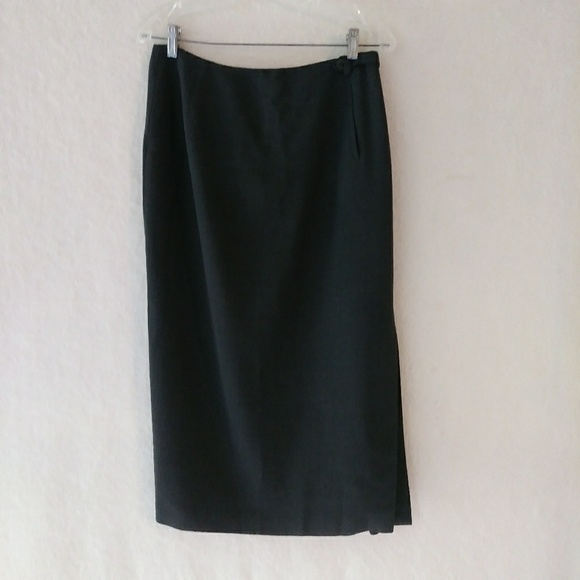 SALE! NWT GIORGIO ARMANI Gray Wool Classy Skirt - Picture 2 of 8